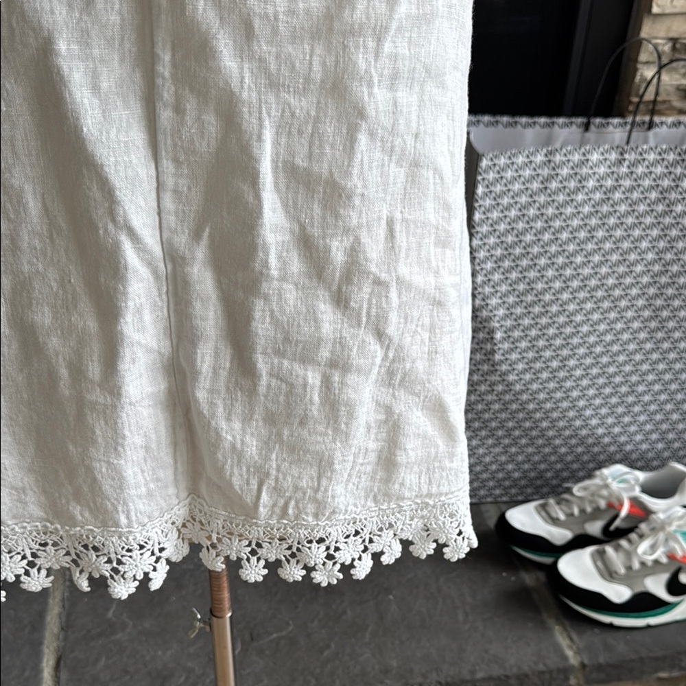 Made in Italy Linen Asymmetrical White Sleeveless Tank Top - Picture 9 of 12
